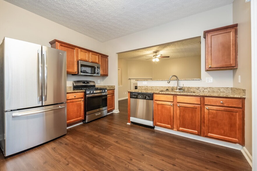 Building Photo - 1583 Thornwick Trace