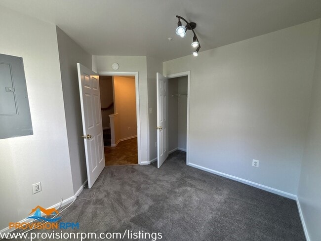 Building Photo - 7929 Canter Ct