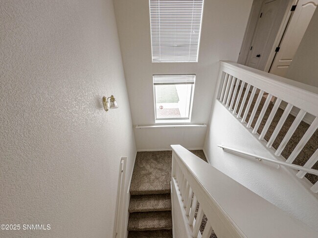 Building Photo - 3742 Piedras Negras Dr