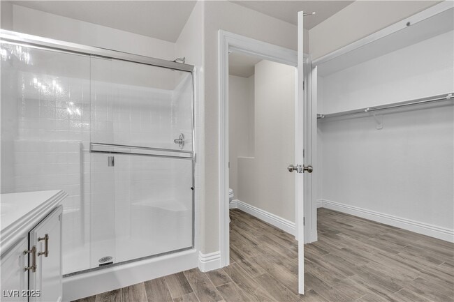 Building Photo - 7820 Milkweed Ct