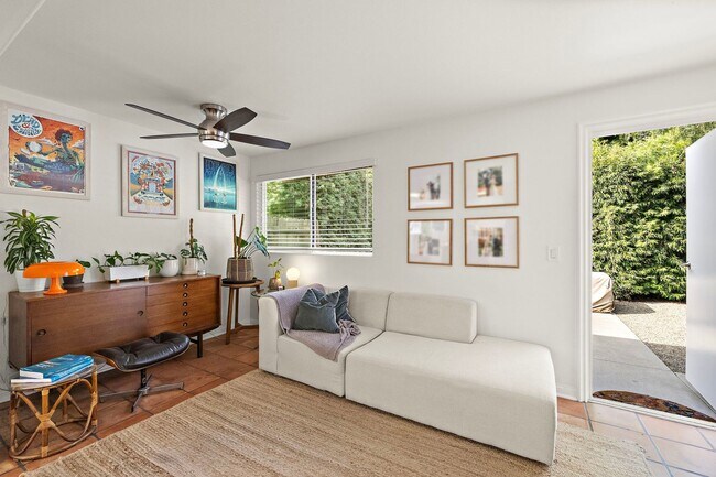 Building Photo - 20451 Sun Valley Dr