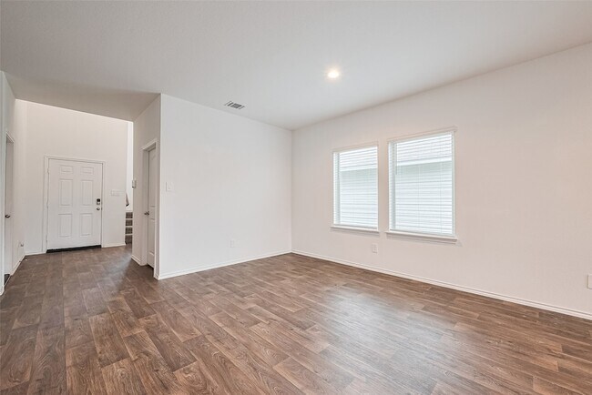 Building Photo - 12518 Pelican Bay Dr