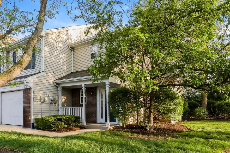 Building Photo - 1541 Brookfield Cir