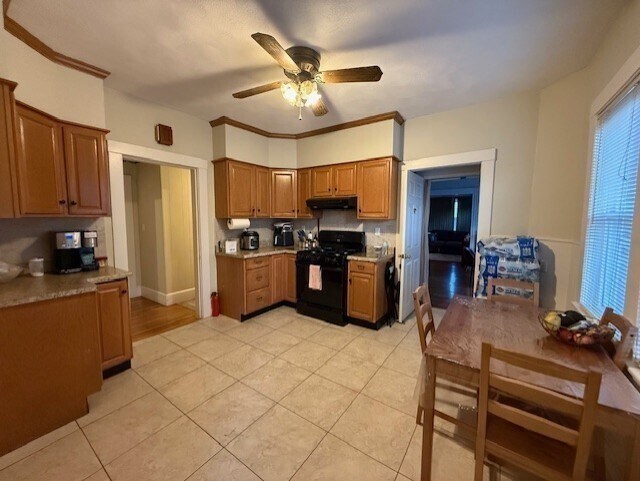 Building Photo - 26-28-28 Waverley Ave