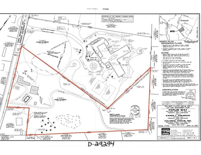 Building Photo - 454 Main St