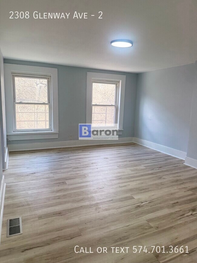 Building Photo - 2308 Glenway Ave