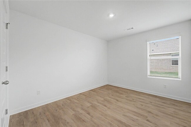 Building Photo - 529 Nevada St