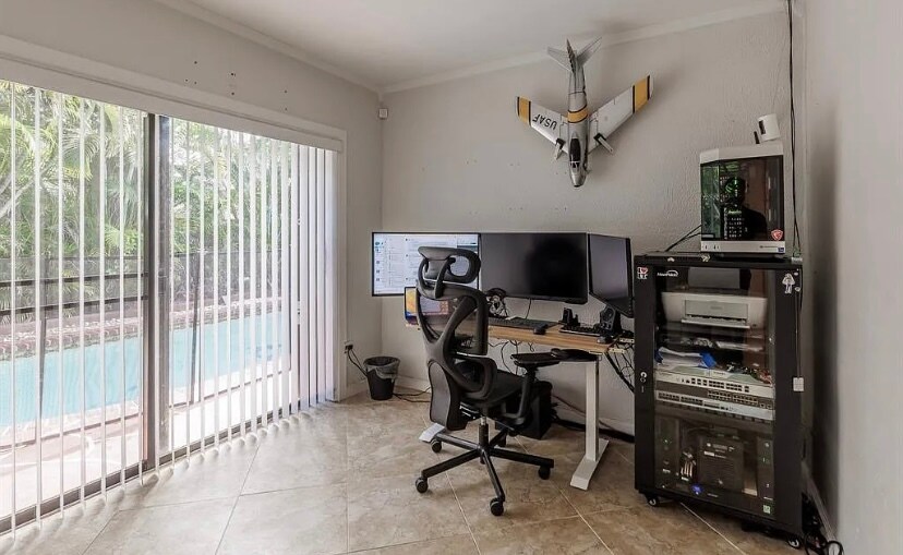 Building Photo - 9081 SW 55th Ct