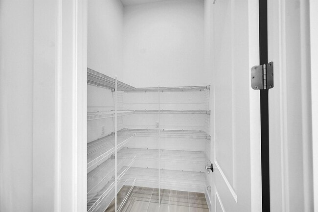 Building Photo - 13917 Vivant Dr