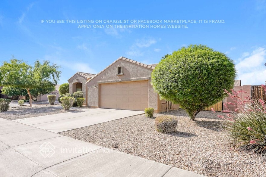 Building Photo - 15890 W Pima St