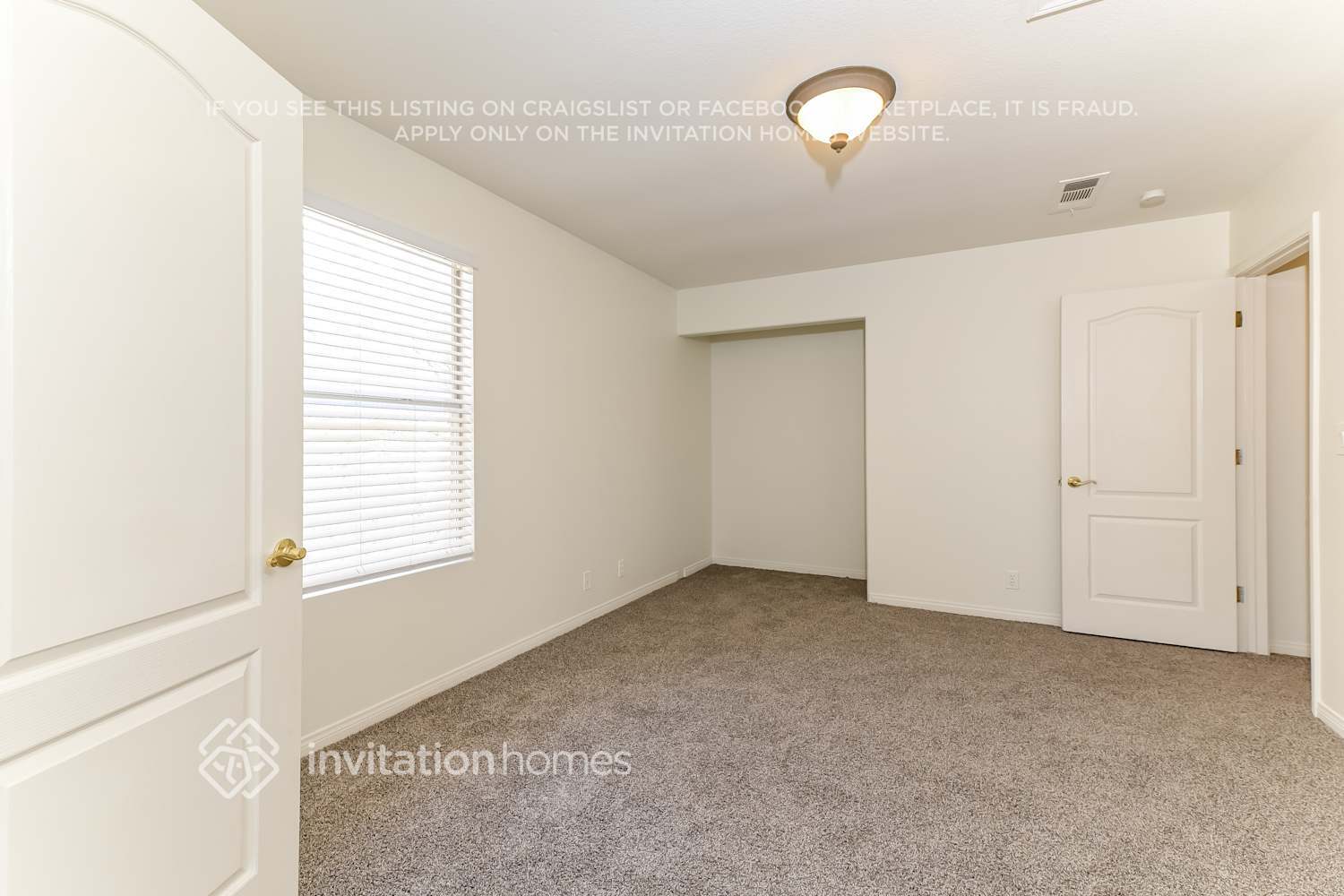 Building Photo - 1321 Sun Copper Dr