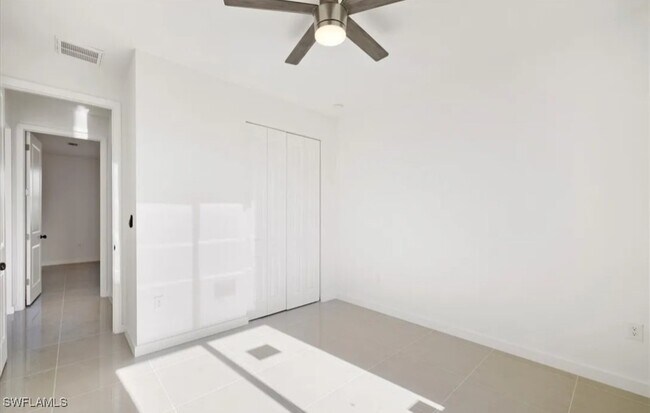 Building Photo - 7004 Brazil Ct