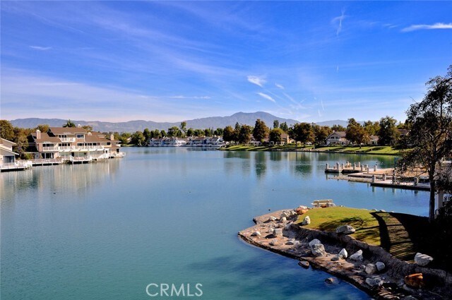 Building Photo - 53 Goldenrod