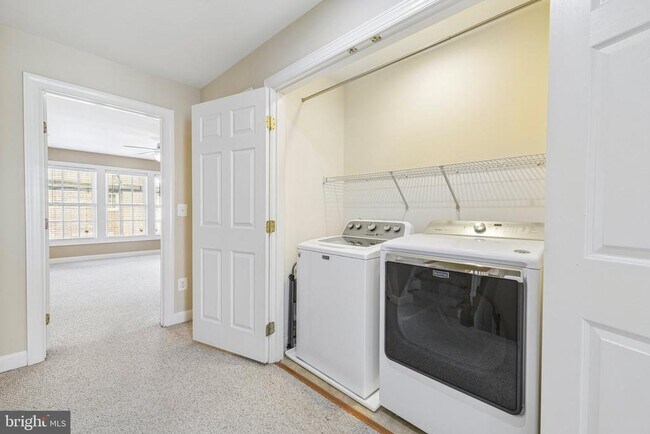 Building Photo - 7979 Vigne Ct