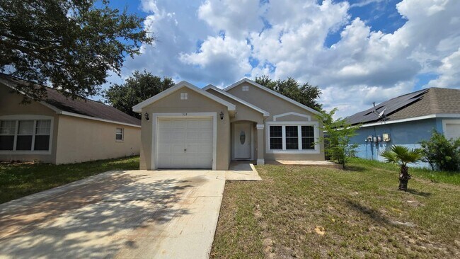 Primary Photo - One Story Home in Royal Ridge, Davenport