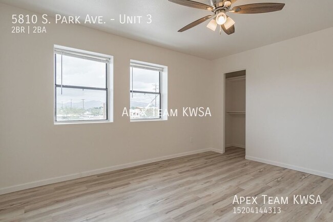 Building Photo - $1150- 2 Bed | 1.5 Bath Townhome Unit with...