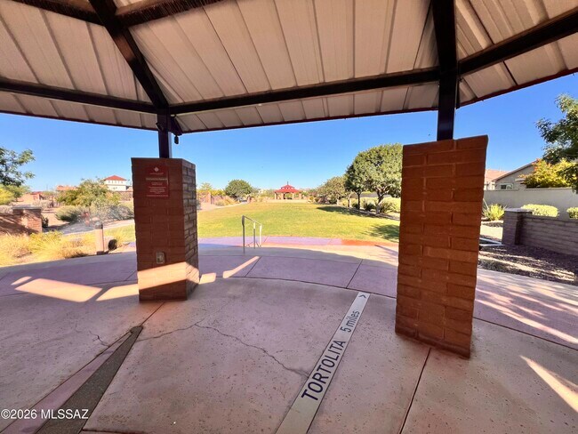 Building Photo - 13289 N Rainbow Cactus Ct