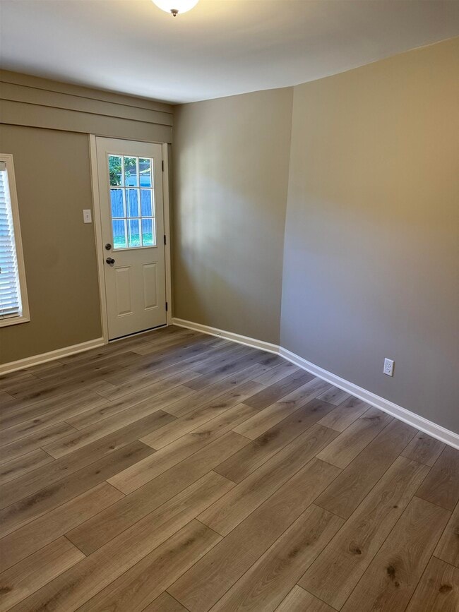 Building Photo - 7145 Claiborne Dr