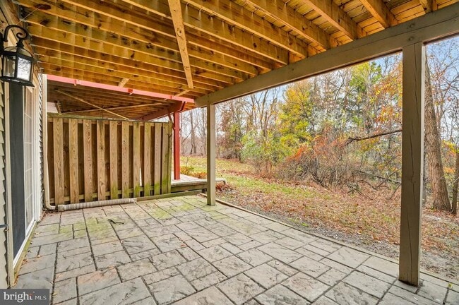 Building Photo - 8772 Manahan Dr