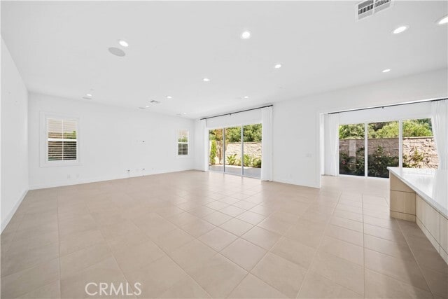 Building Photo - 360 Riverbend