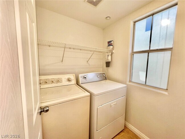 Building Photo - 4793 Hampstead Heath Ct