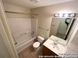 Building Photo - 9629 Green Plain Dr