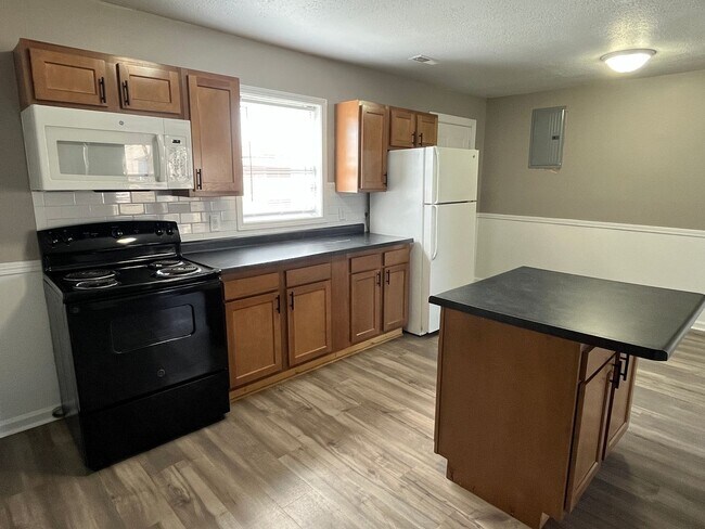 Building Photo - 624 Kimberton Dr