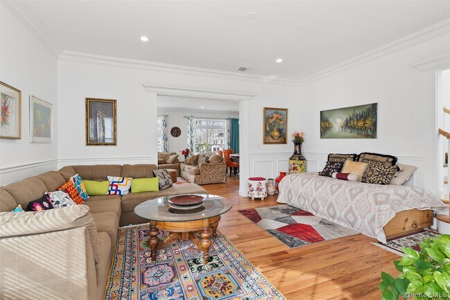 Building Photo - 16 Gateway Ct