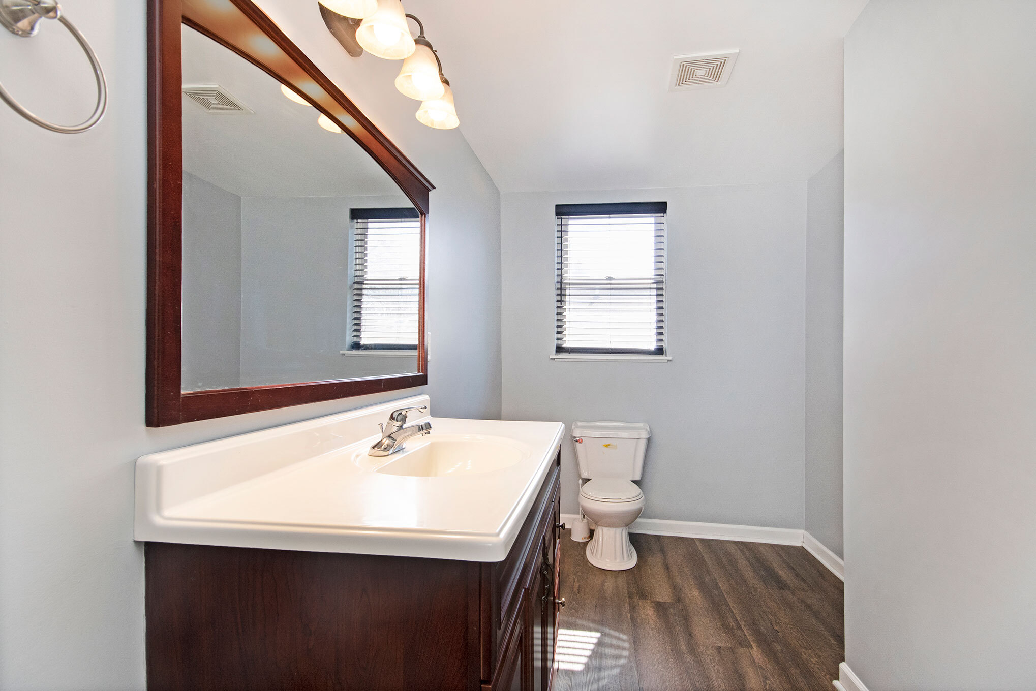 main floor bath1 - 323 Indiana Ave SW