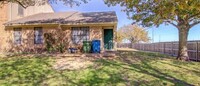 Building Photo - 900 Lancelot Cir
