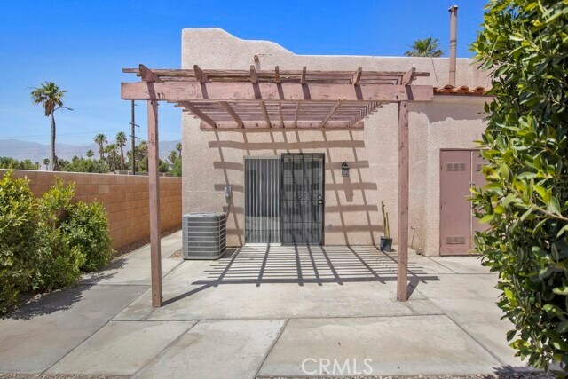 Building Photo - 28800 Landau Blvd