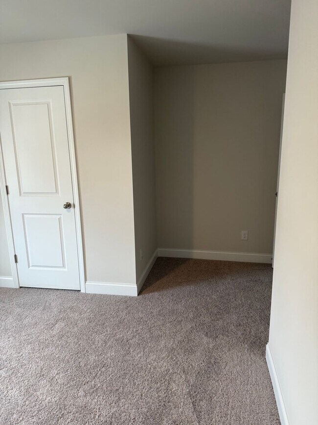 Building Photo - New construction