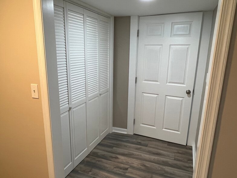 Building Photo - 43 Frederick St