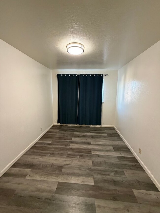 Building Photo - 5509 57th St