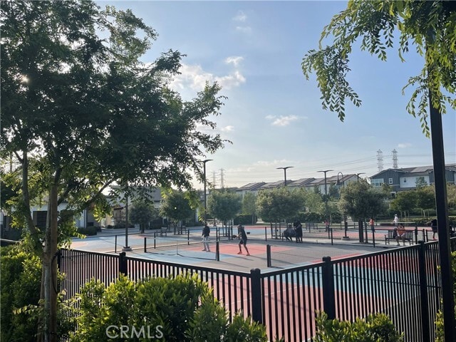 Building Photo - 3921 S Jolly Paseo