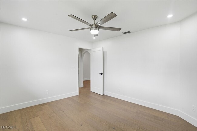 Building Photo - 1914 SE 16th St