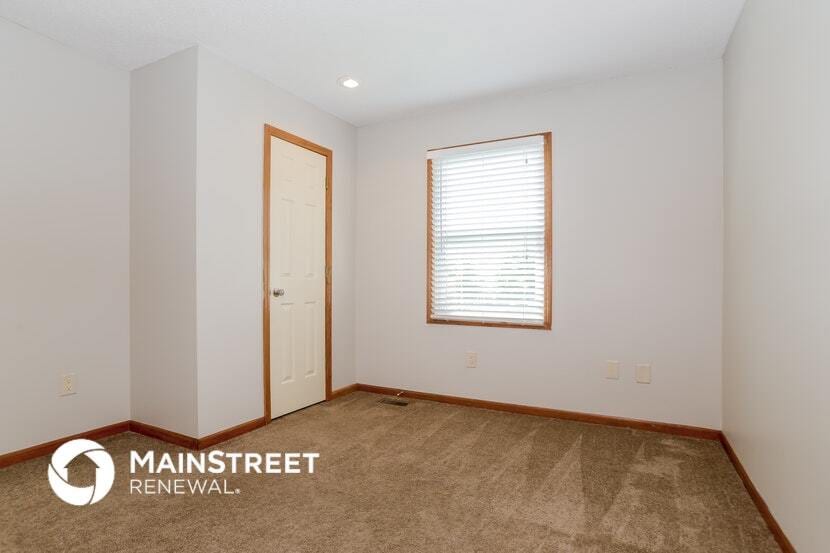 Building Photo - 5424 Noble St