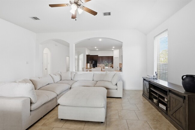 Building Photo - 23207 Verona View Ln