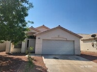 Building Photo - 634 Holly Bush Ct