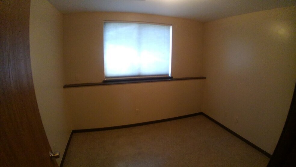 Building Photo - 244 Spartan Ave
