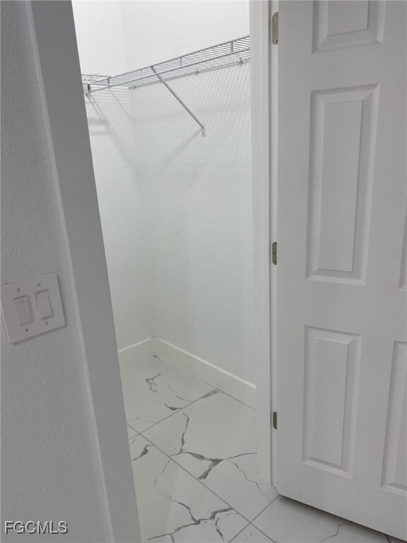 Building Photo - 1119 Colonial St E