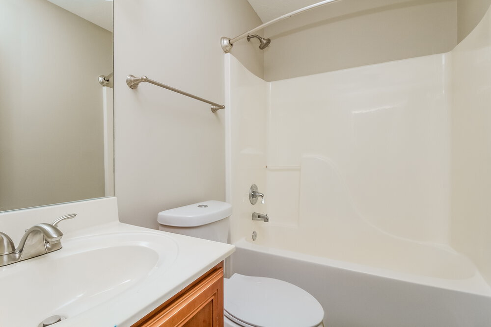 Building Photo - 843 Kanatak Ln