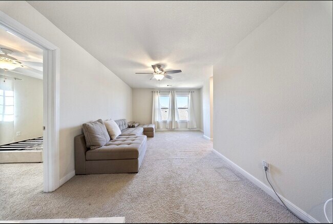 Building Photo - 18106 Alora Springs Trace