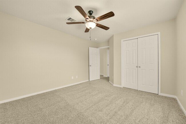Building Photo - 5002 Creekside Ave