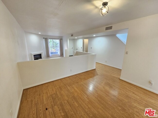 Building Photo - 1957 N Bronson Ave