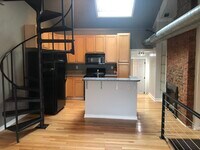 Interior Photo - 1018 Bingham St