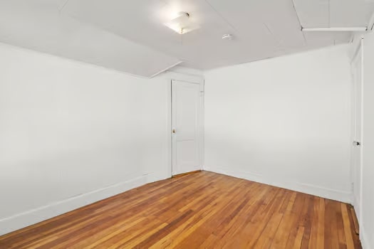 Building Photo - 9 Elmwood St