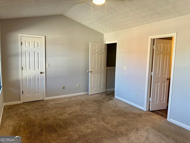 Building Photo - 5663 Windfall Ln