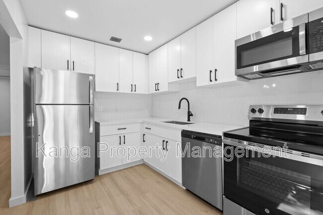 Building Photo - 800 Tropic Blvd
