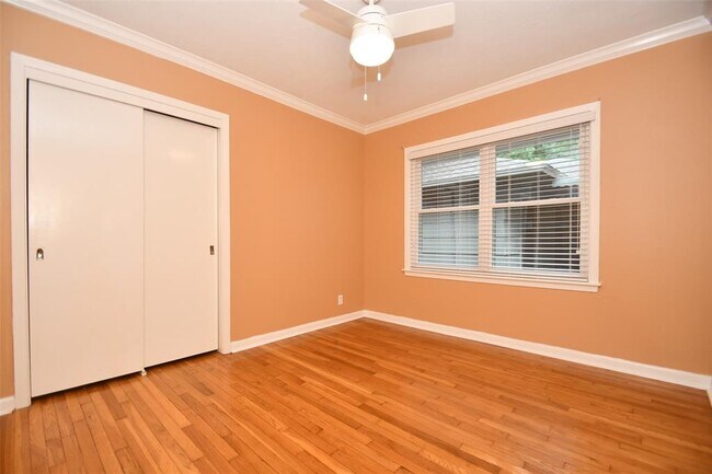 Building Photo - 5535 Berry Creek Dr